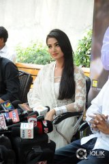 Balakrishna Legend Movie Press Meet